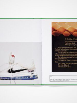 Something's Off boek van Nike kopen? Luxetafelboeken.nl